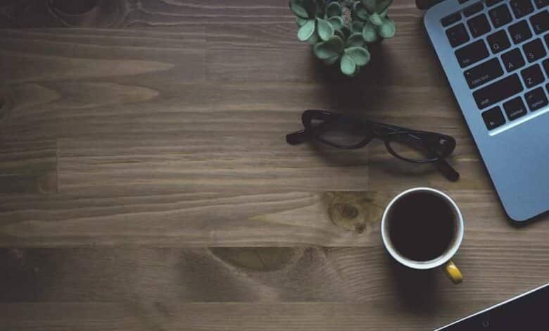 Cómo cambiar servidores DNS en macOS y Windows